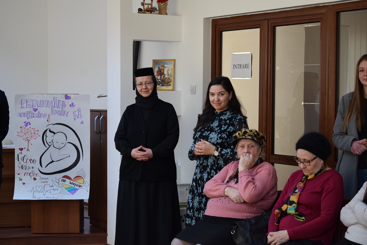„Prevenim, iubim și sprijinim” - proiect al studenților teologi ieșeni de la specializarea Asistență Socială, dedicat persoanelor vârstnice