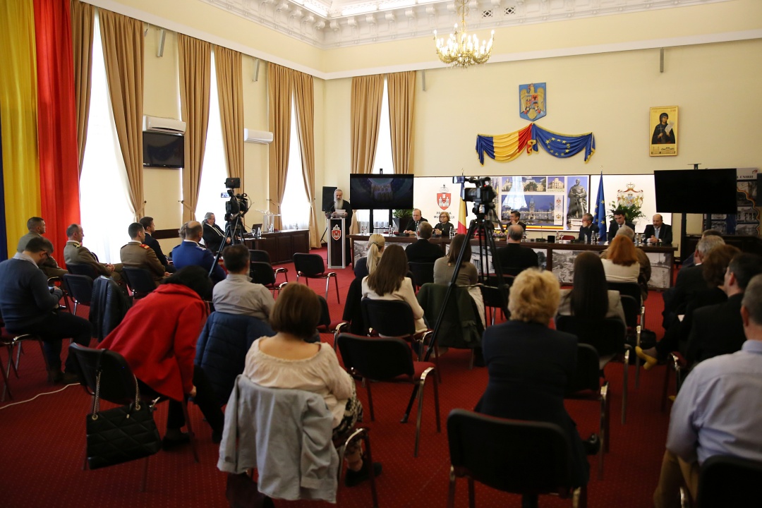 Un pictor bisericesc a fost premiat de trei instituții, la Conferința „Religie, medicină, știință și artă”: Artistul Grigore Popescu-Muscel a primit Crucea „Sfântul Ierarh Dosoftei”