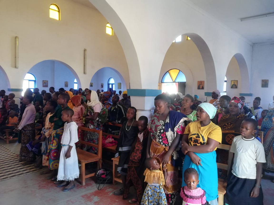 14 mai a fost o zi de mare sărbătoare în cadrul Centrului Misionar din Kidamali 14 mai a fost o zi de mare sărbătoare în cadrul Centrului Misionar din Kidamali