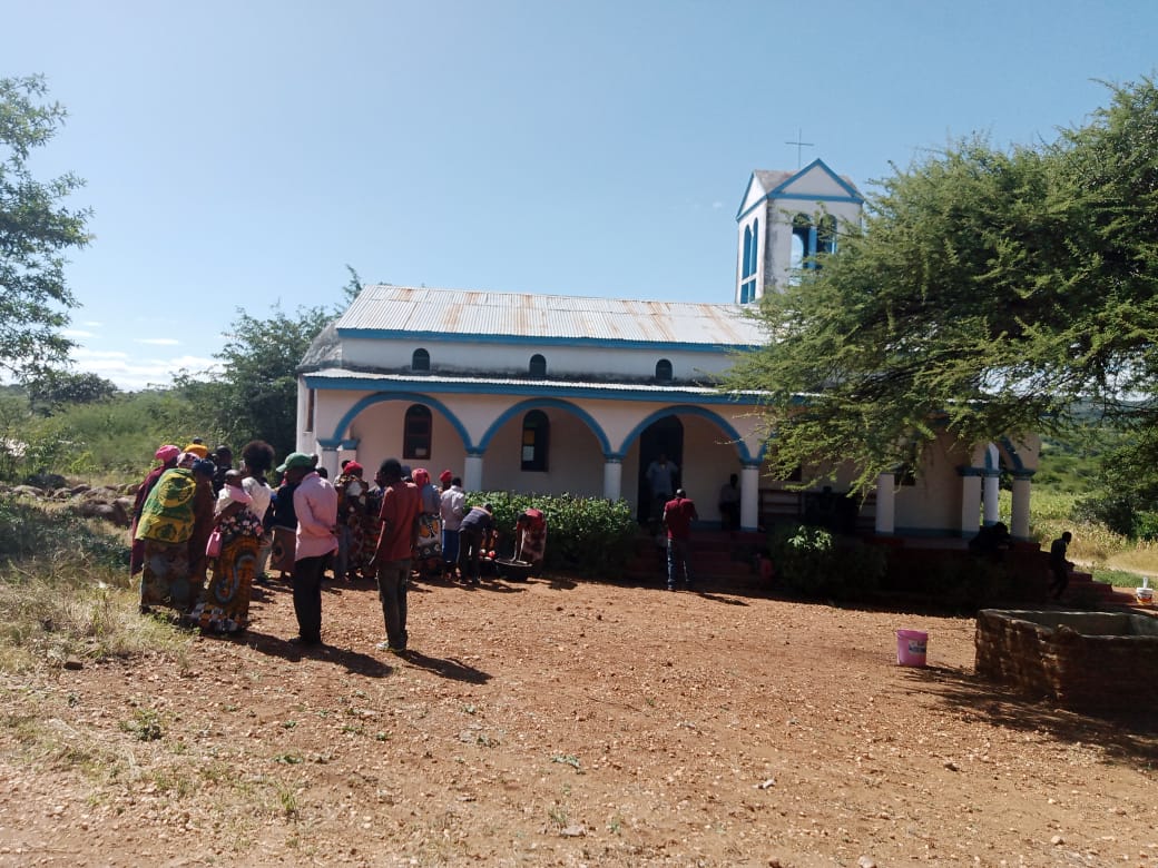 Ocrotitoarea parohiilor din Nyamahana şi Makota, Maica Domnului - Izvorul Tămăduirii Ocrotitoarea parohiilor din Nyamahana şi Makota, Maica Domnului - Izvorul Tămăduirii