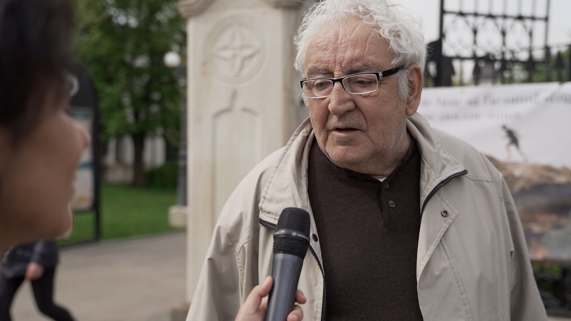 (Video) Boală, moarte, necazuri – dar tot cu Dumnezeu mergem înainte!