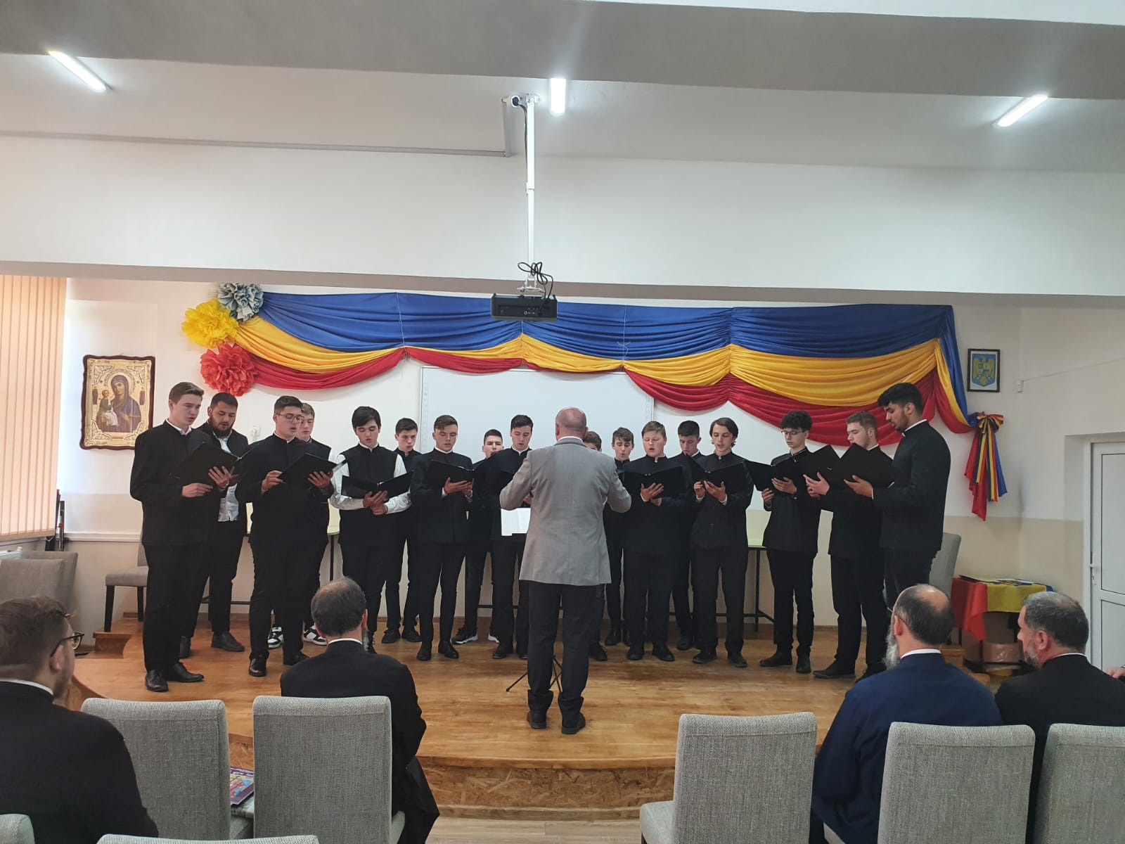 Simpozionul „Făclii ortodoxe în Petrodava” la Liceul Teologic din Piatra Neamț