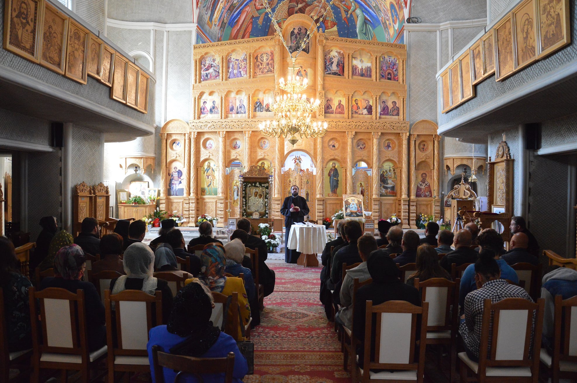 Conferința „Darurile Învierii Domnului Hristos”, la Moineşti