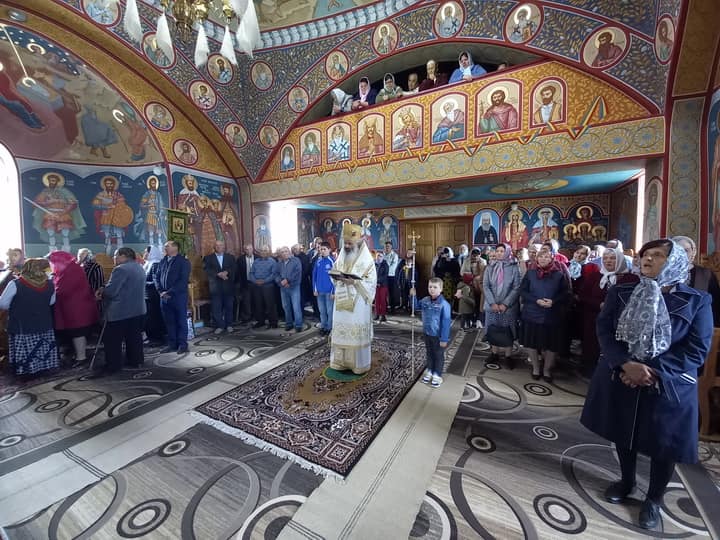 Slujire arhierească în Parohia Chetrosu-Drochia