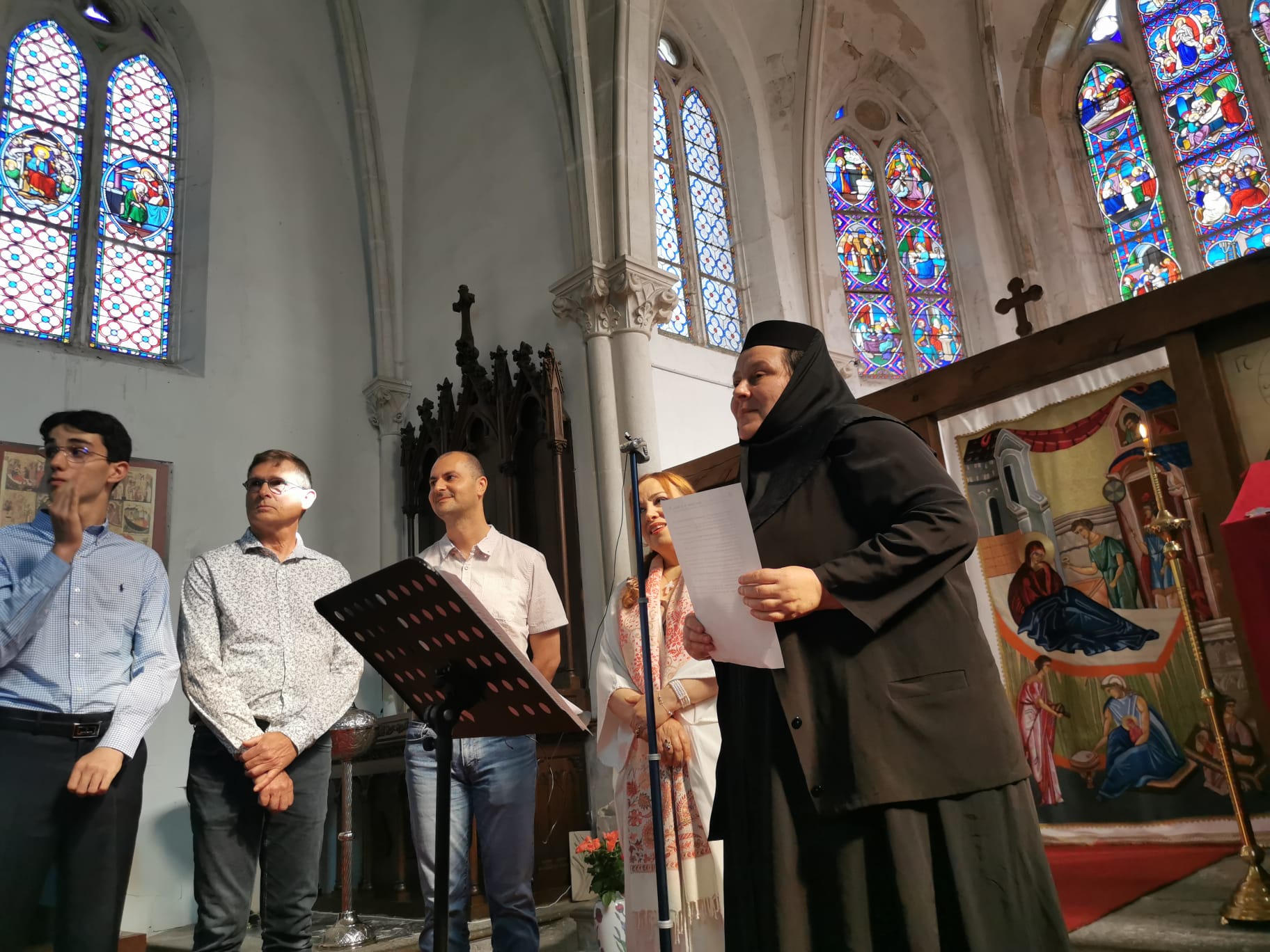 Hesychia – concert de muzică bizantină pentru sprijinirea mănăstirii Godoncourt Hesychia – concert de muzică bizantină pentru sprijinirea mănăstirii Godoncourt