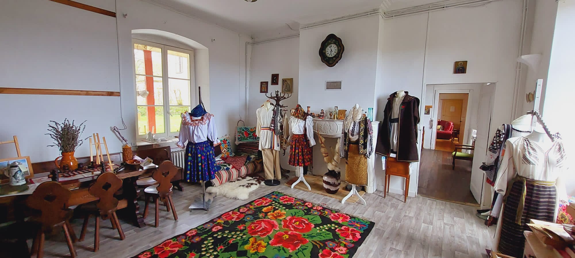 Hesychia – concert de muzică bizantină pentru sprijinirea mănăstirii Godoncourt Hesychia – concert de muzică bizantină pentru sprijinirea mănăstirii Godoncourt