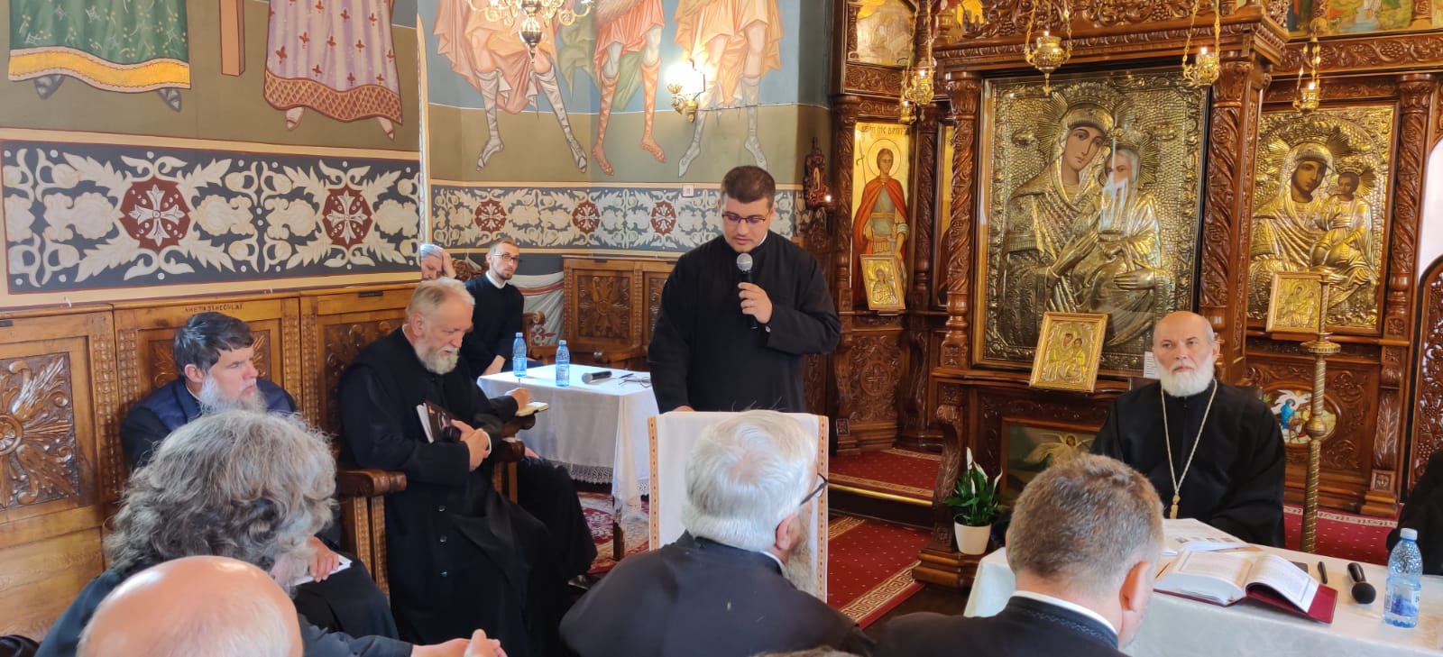 Conferință preoțească de primăvară, prezidată de IPS Teofan, la Piatra Neamț