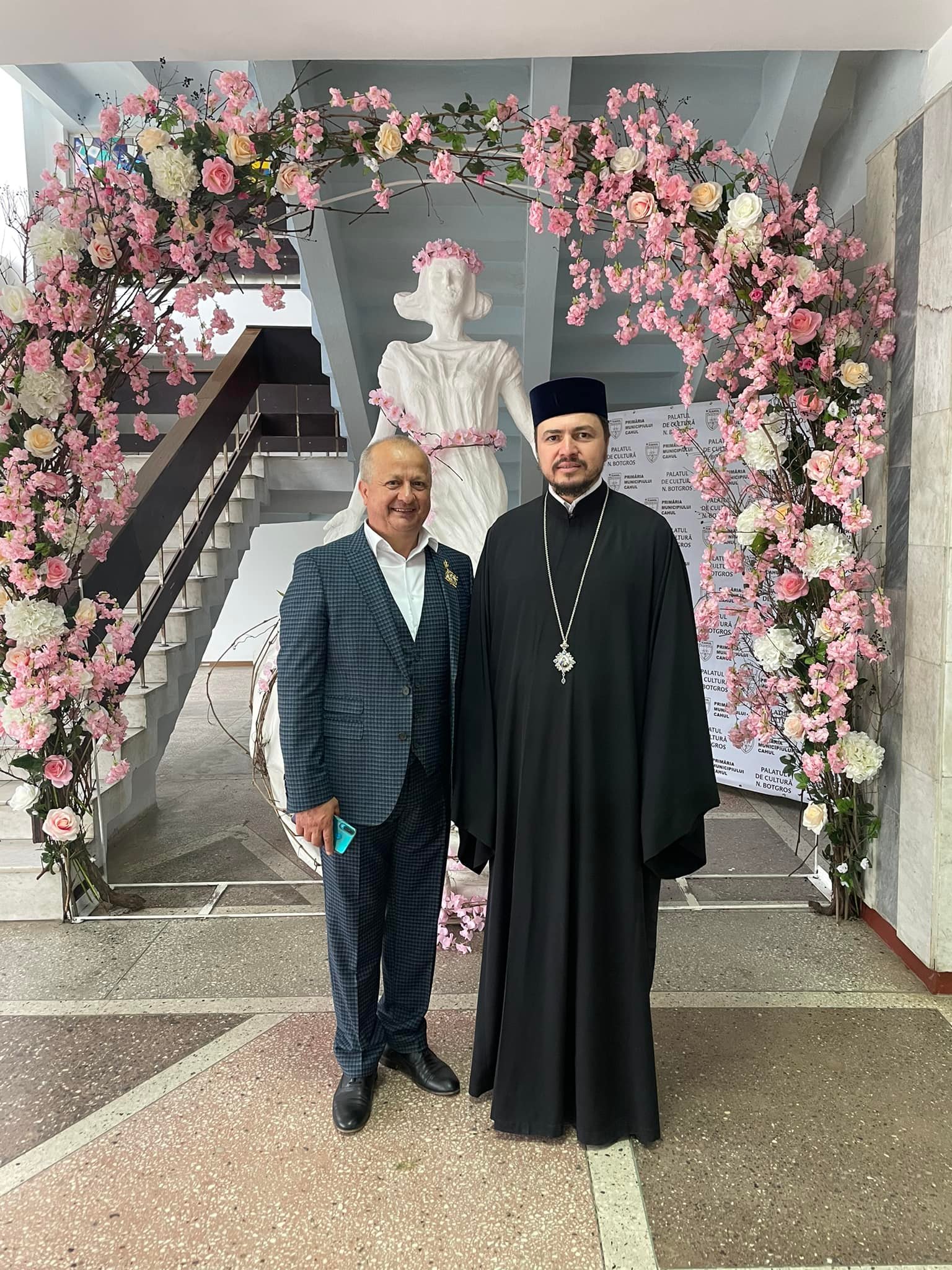 Maestrul Ion Arabadji, decorat de Episcopia Basarabiei de Sud