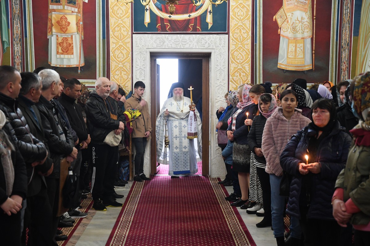 Primul hram din anul calendaristic 2022, la Mănăstirea Hadâmbu