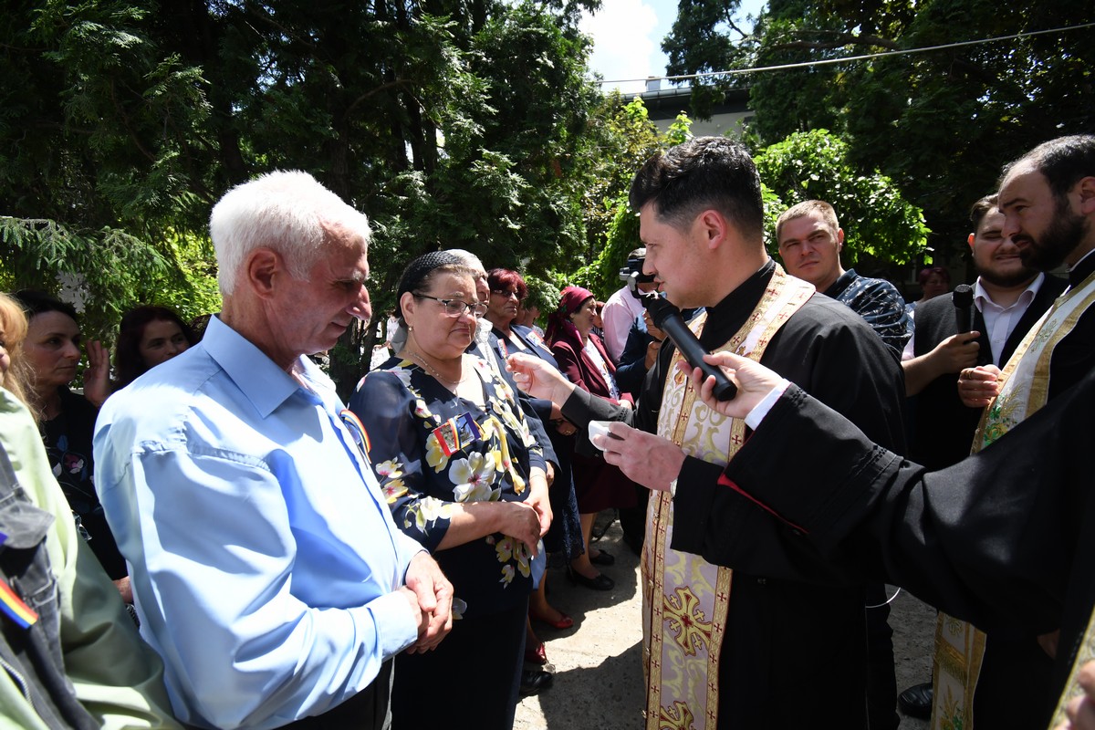 Manifestări religioase şi culturale de Ziua Salcâmului, la Andrieşeni