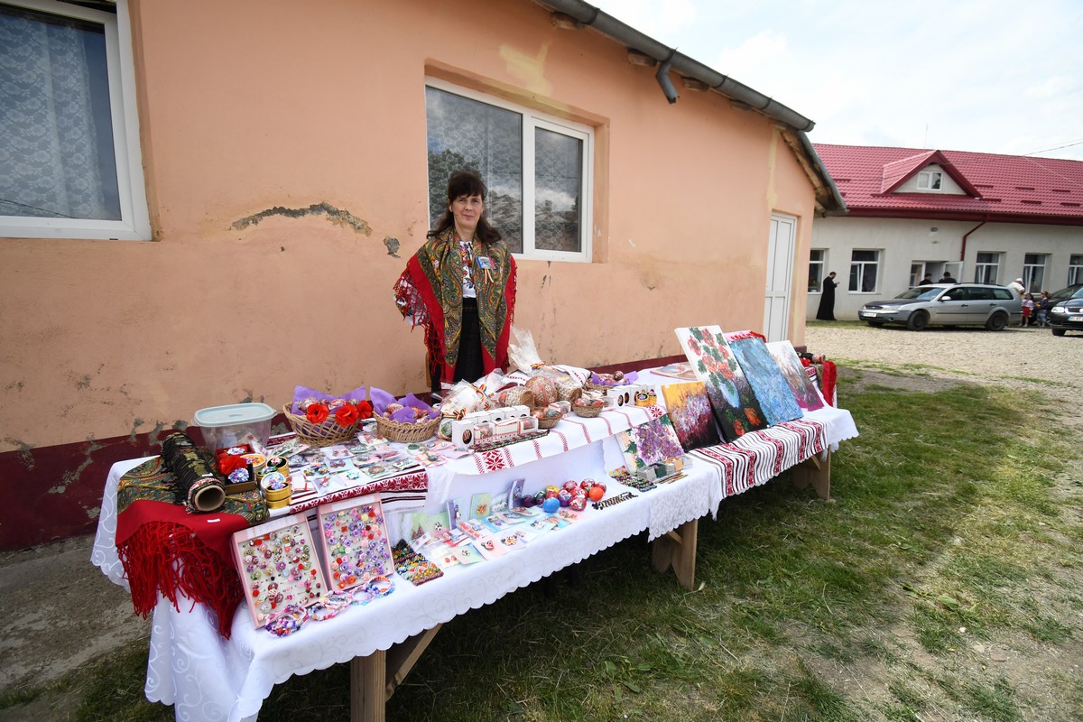 Manifestări religioase şi culturale de Ziua Salcâmului, la Andrieşeni