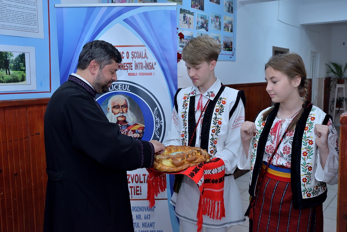 Simpozionul  județean „Gheorghe Ruset - Roznovanu” de la Roznov – ediția a XI-a