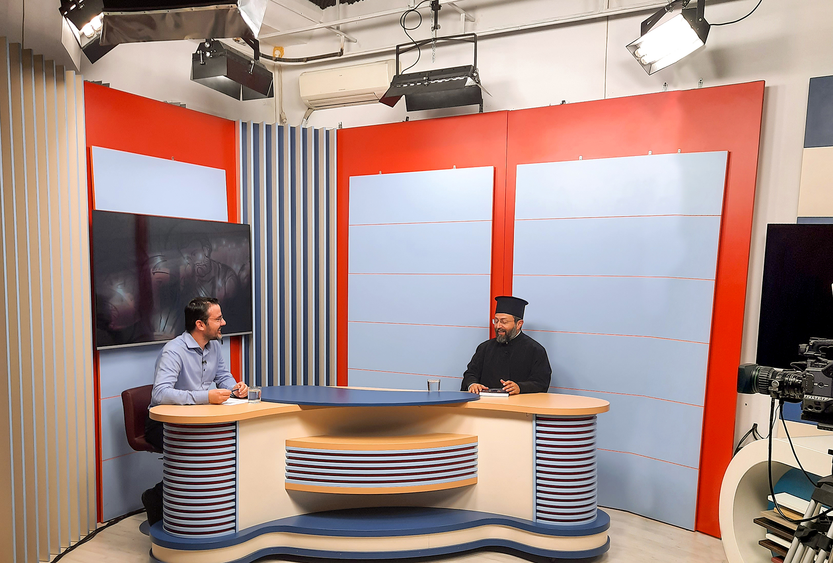 (Video) Preotul ortodox libanez Bassam Nassif, la „Ferestre către suflet”: „Cu toţii vrem să fim fericiţi!”