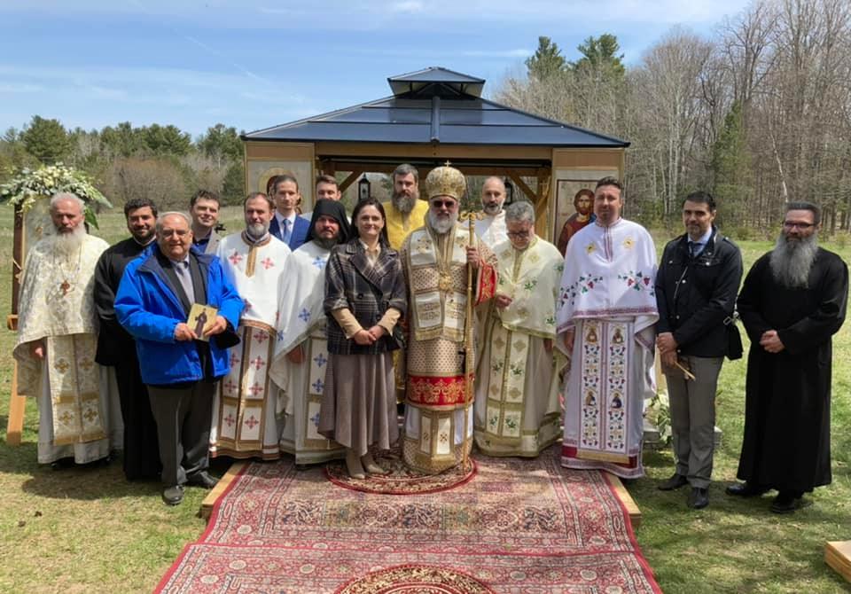 Hramul Mănăstirii „Sfântul Efrem cel Nou” de la Mono (Ontario)