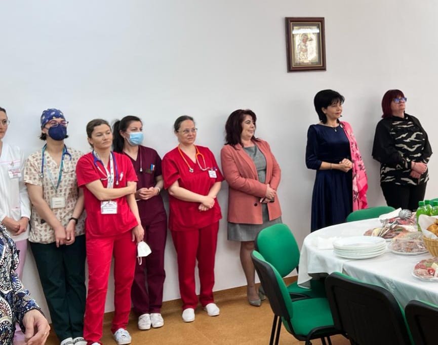 Părintele Alexandru Manole a fost instalat la Paraclisul din cadrul Maternității Botoșani