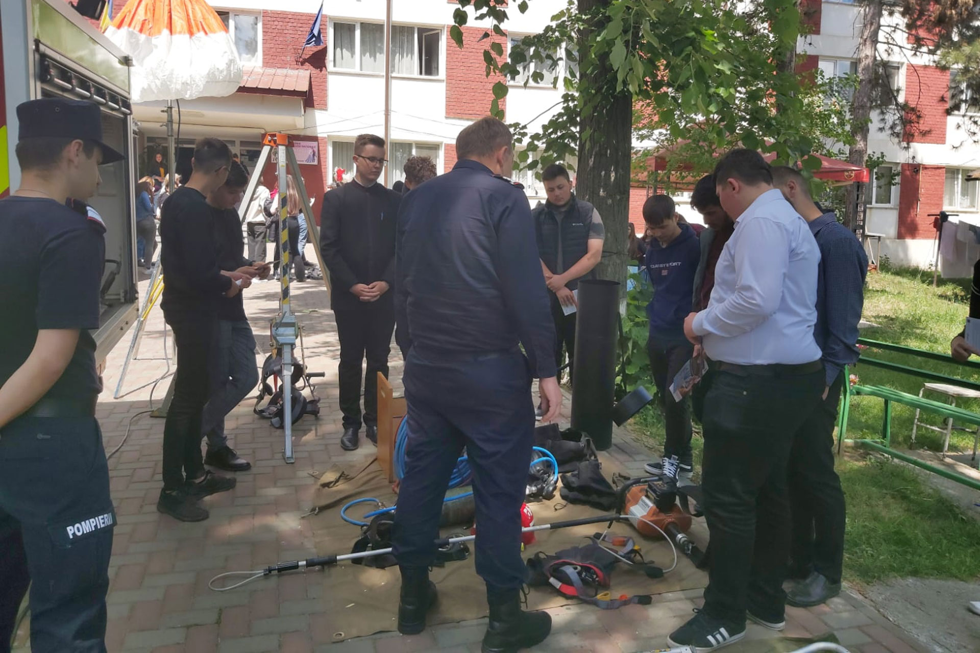 Instructaj PSI-SU la Seminarul Teologic Liceal Ortodox „Sfântul Ioan Iacob” – Dorohoi