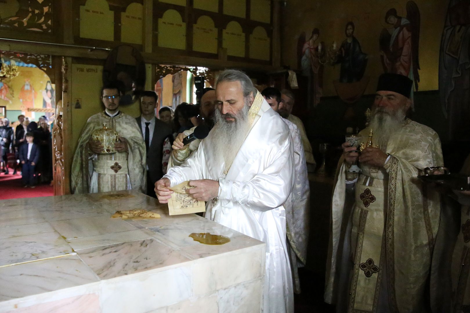 Mitropolitul Andreas, către credincioșii din Rusenii Noi: „Brațele Domnului sunt larg deschide și o inimă largă ne cuprinde pe toți”