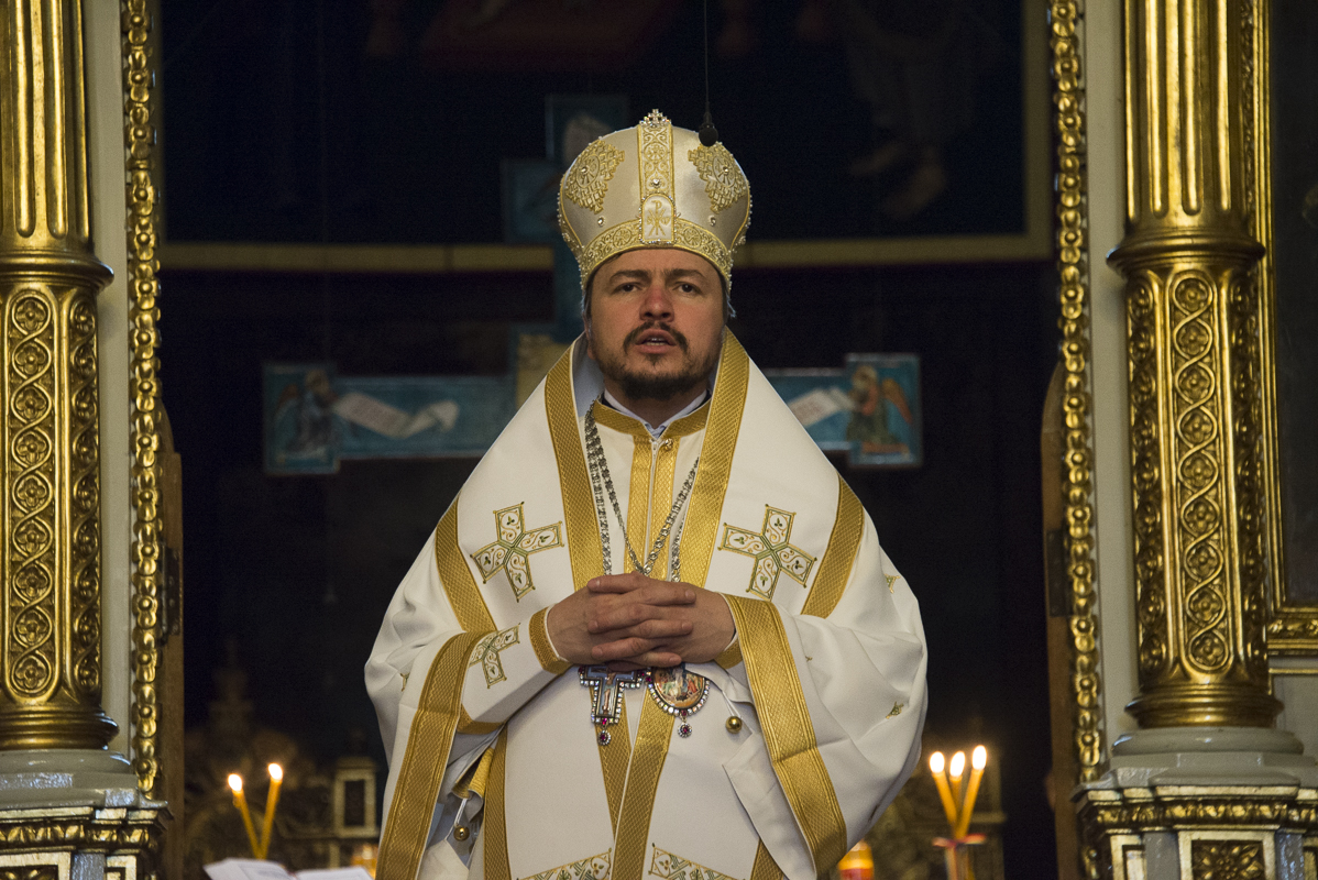 Preasfințitul Părinte Veniamin la Catedrală: „Ne împărtășim de prezența lui Hristos în viața noastră prin credință”