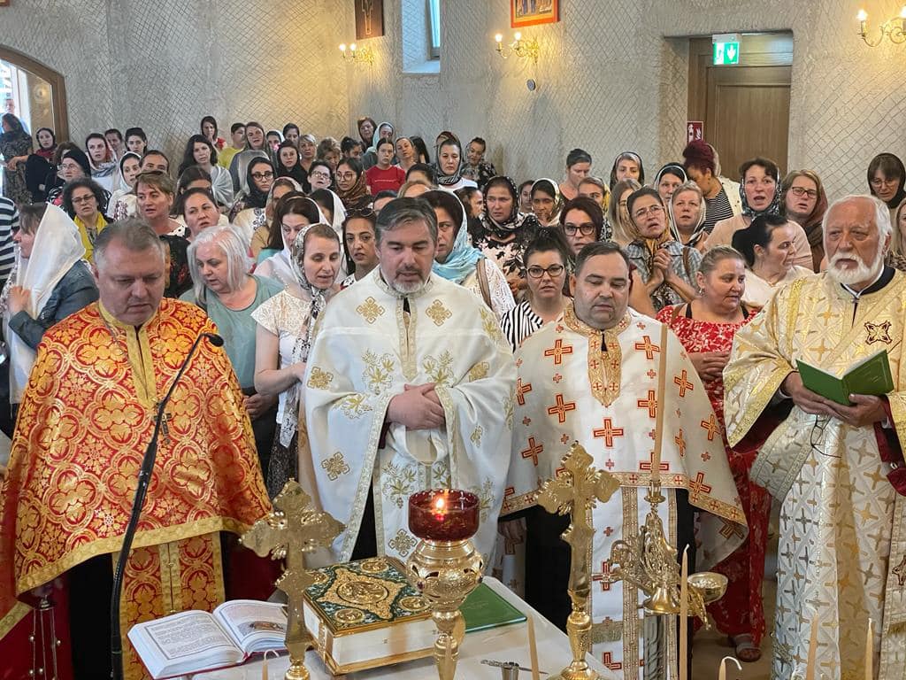 Pelerinaj cu moaștele Sfântului Ierarh Nicolae și ale Sfântului Voievod Constantin Brâncoveanu în Austria