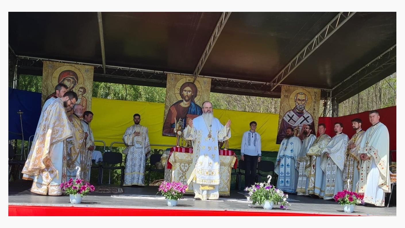 PS Ignatie: „Să devenim şi noi oameni ai Învierii, ƫinând cont de aceste două îndemnuri atât de frumoase: «Bucurați-vă (de toate)!» şi «Nu vă temeți (de nimic)!»”