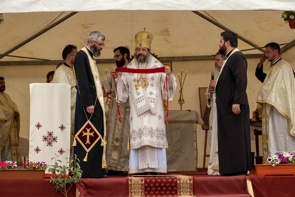 PS Nichifor Botoșăneanul, prezent la hramul Parohiei Săcărești