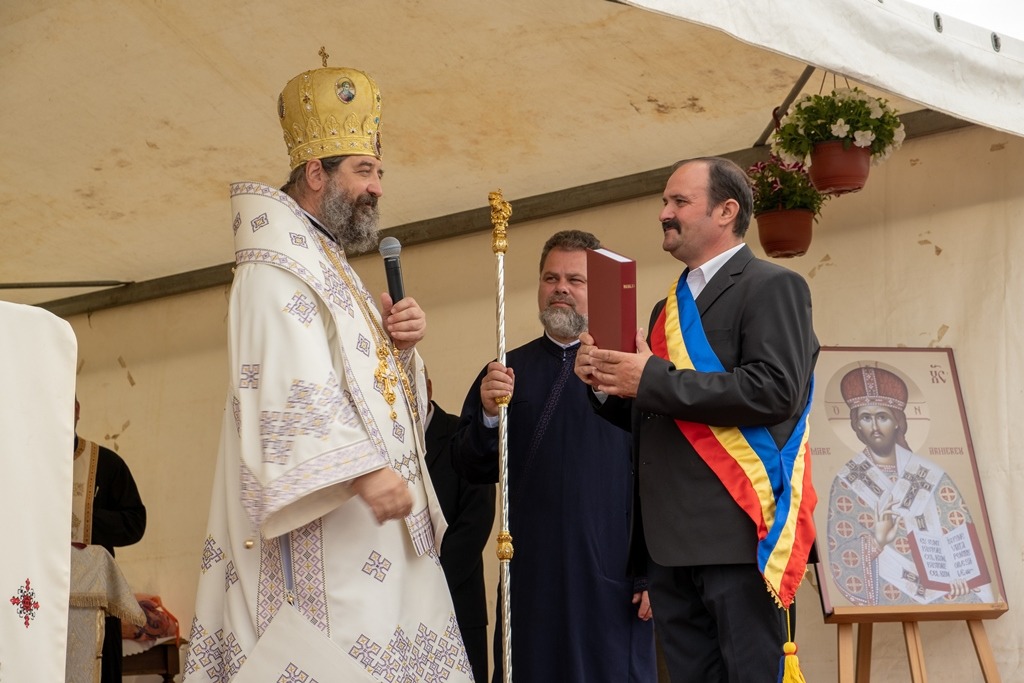 PS Nichifor Botoșăneanul, prezent la hramul Parohiei Săcărești