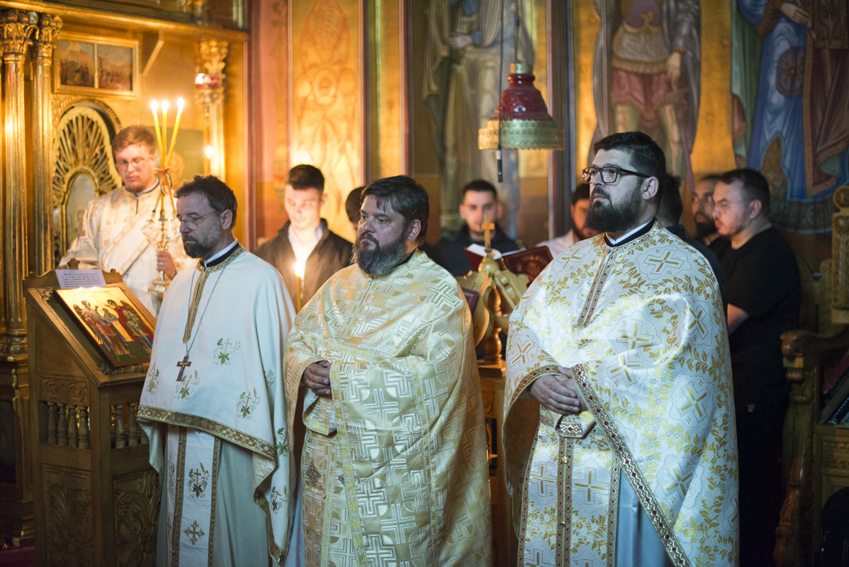 PS Părinte Nichifor Botoșăneanul s-a rugat împreună cu studenții teologi