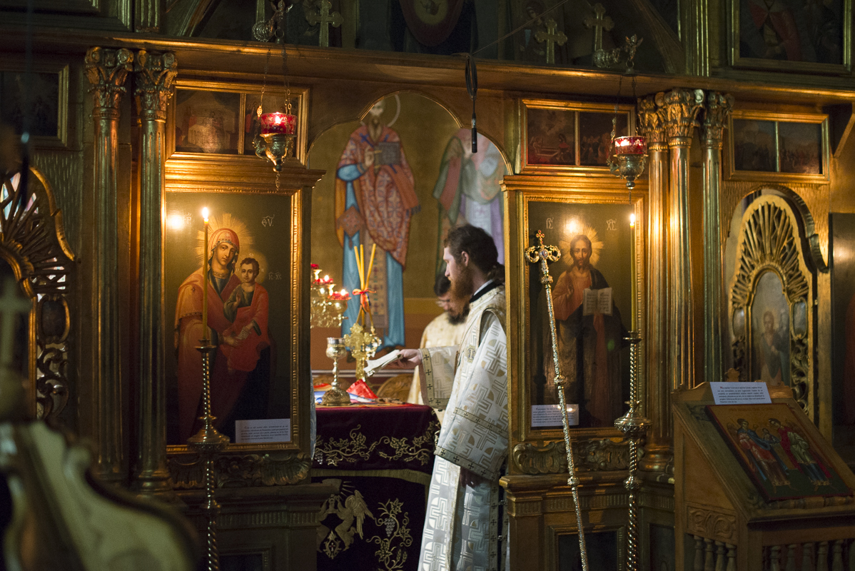 PS Părinte Nichifor Botoșăneanul s-a rugat împreună cu studenții teologi