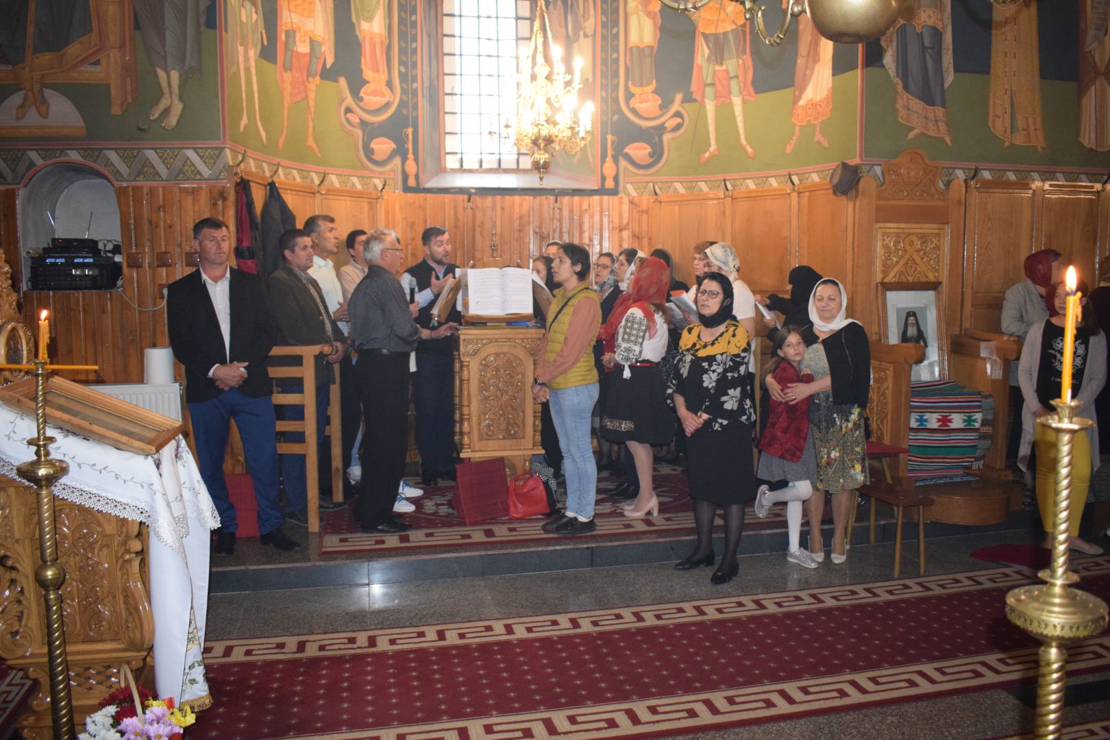 Slujbă misionară la Parohia „Duminica Tuturor Sfinților”, Corni I