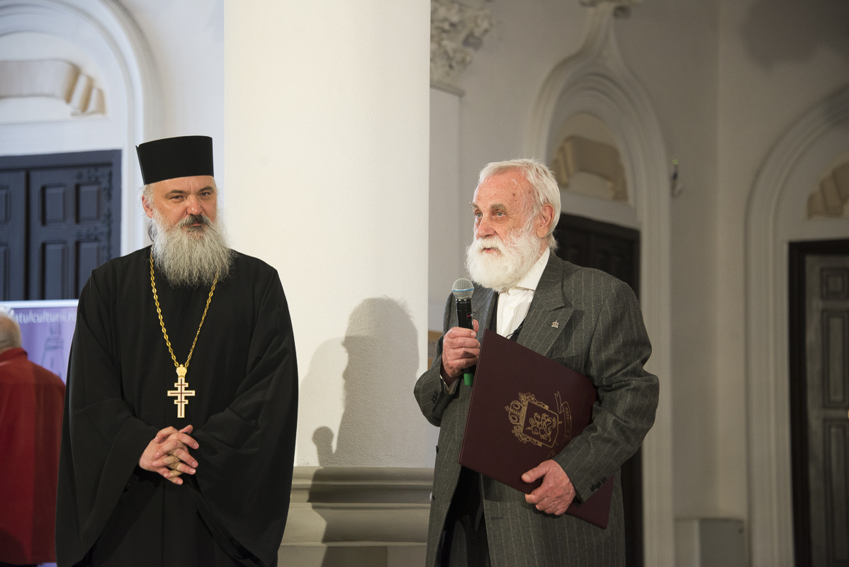 Foto: Tudorel Rusu Ștefan Câlția, la Iași: „Când părintele mi-a pus Crucea Moldavă în piept, am avut sentimentul că m-ați înfiat, că sunt ieșean”