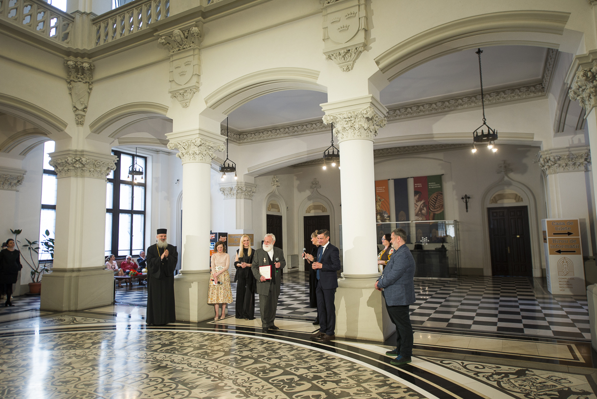 Foto: Tudorel Rusu Ștefan Câlția, la Iași: „Când părintele mi-a pus Crucea Moldavă în piept, am avut sentimentul că m-ați înfiat, că sunt ieșean”