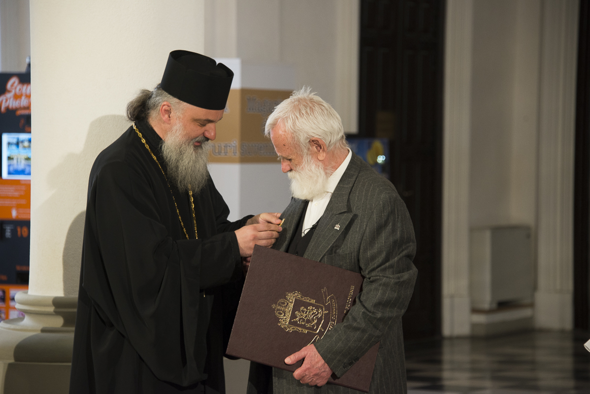 Foto: Tudorel Rusu Ștefan Câlția, la Iași: „Când părintele mi-a pus Crucea Moldavă în piept, am avut sentimentul că m-ați înfiat, că sunt ieșean”
