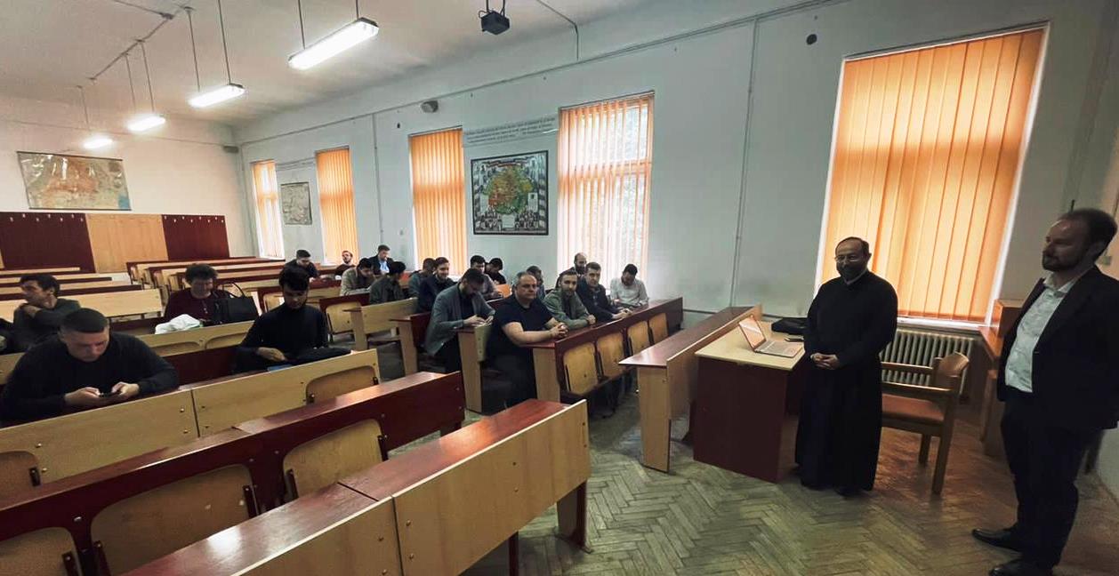 Facultatea de Teologie Ortodoxă „Dumitru Stăniloae” a găzduit cursurile a doi profesori de la Universitatea din Balamand, Liban