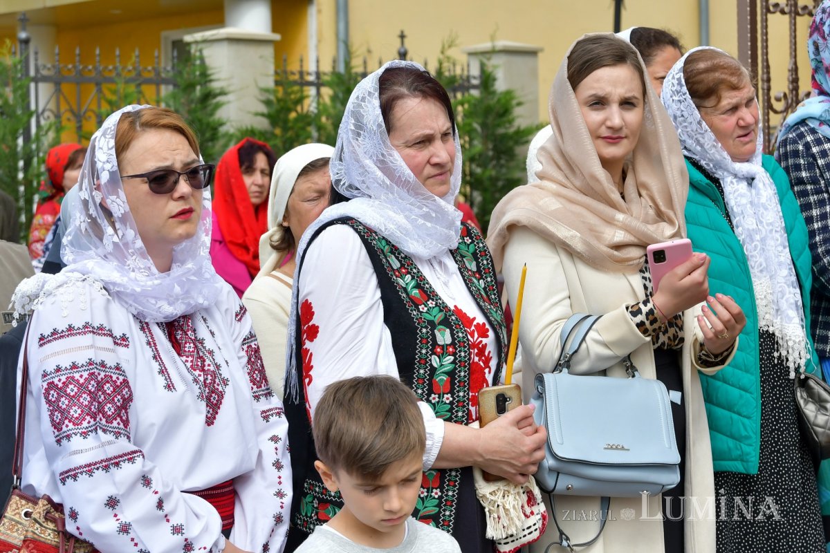 Paraclisul Centrului eparhial din Cahul, Republica Moldova, a primit veșmântul sfințeniei