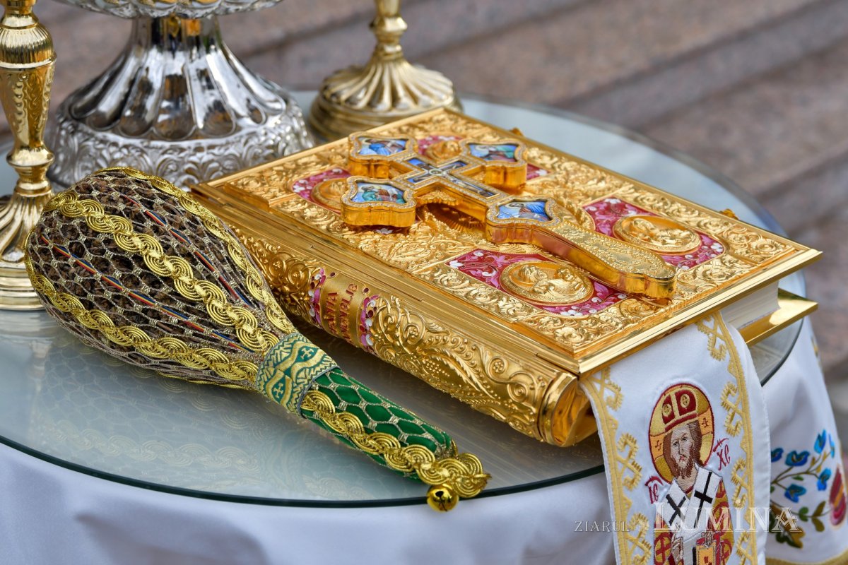 Paraclisul Centrului eparhial din Cahul, Republica Moldova, a primit veșmântul sfințeniei