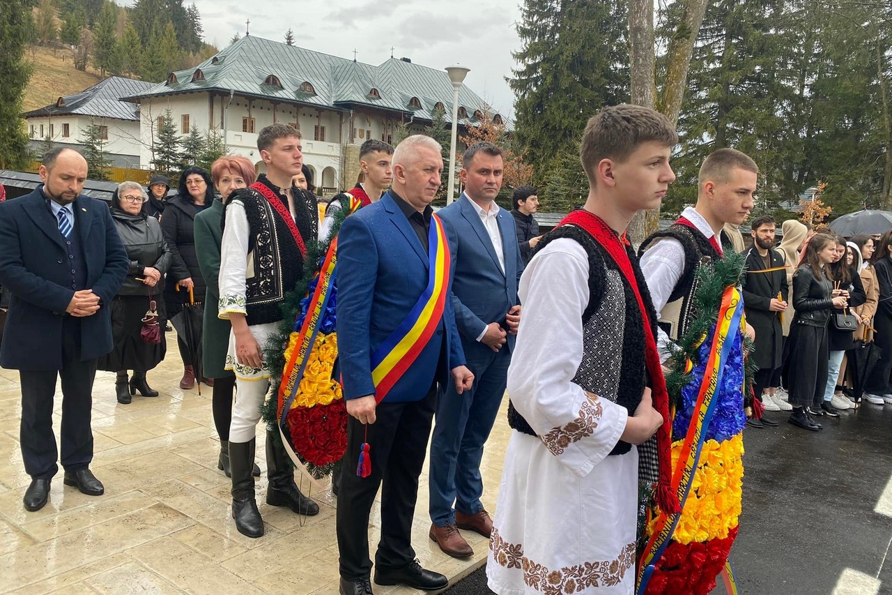 „Ai lui Ștefan, noi oșteni” – 12 ani de promovare a credinţei ortodoxe şi a tradiţiei româneşti