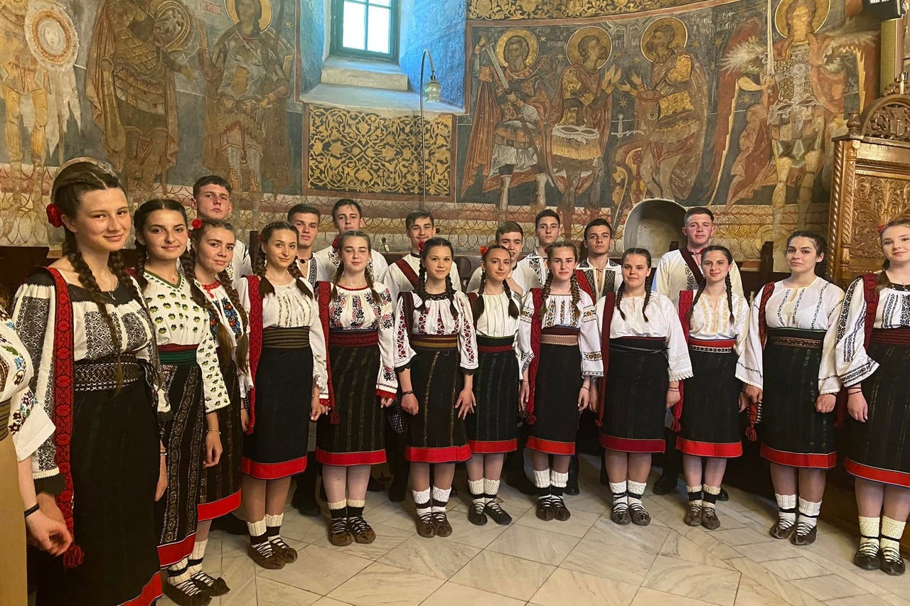 „Ai lui Ștefan, noi oșteni” – 12 ani de promovare a credinţei ortodoxe şi a tradiţiei româneşti