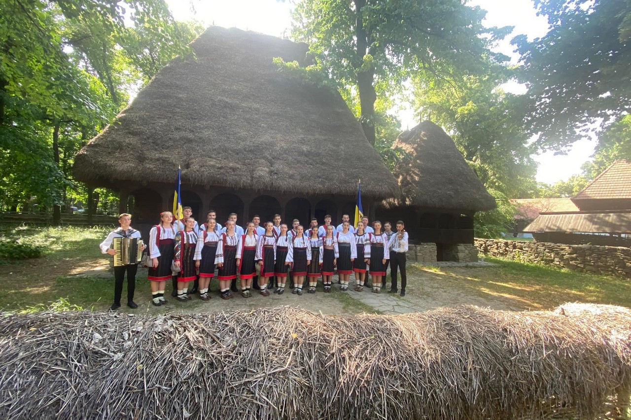 „Ai lui Ștefan, noi oșteni” – 12 ani de promovare a credinţei ortodoxe şi a tradiţiei româneşti