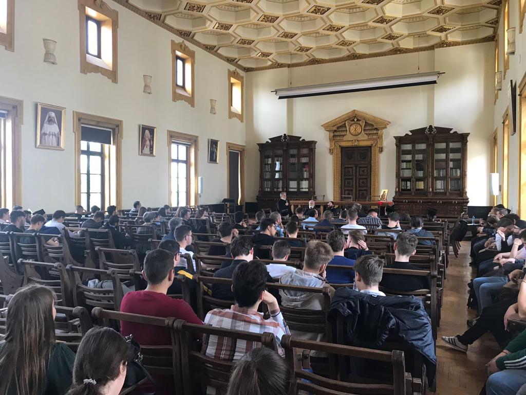 IPS Andreas Nanakis, Mitropolit de Arkalohori și Viannou, a susținut două prelegeri academice la Iași