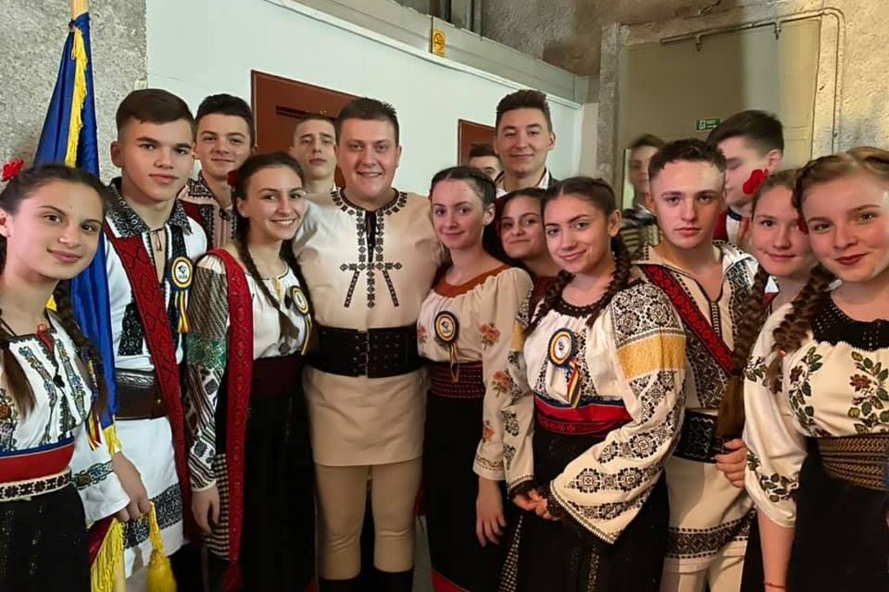 „Ai lui Ștefan, noi oșteni” – 12 ani de promovare a credinţei ortodoxe şi a tradiţiei româneşti