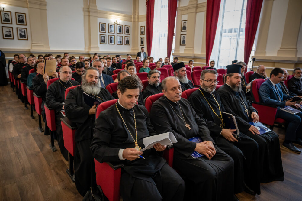 Simpozion național la Arad: „Istorie, cultură și spiritualitate în secolele XIX-XX. Academia Română și Teologia arădeană”