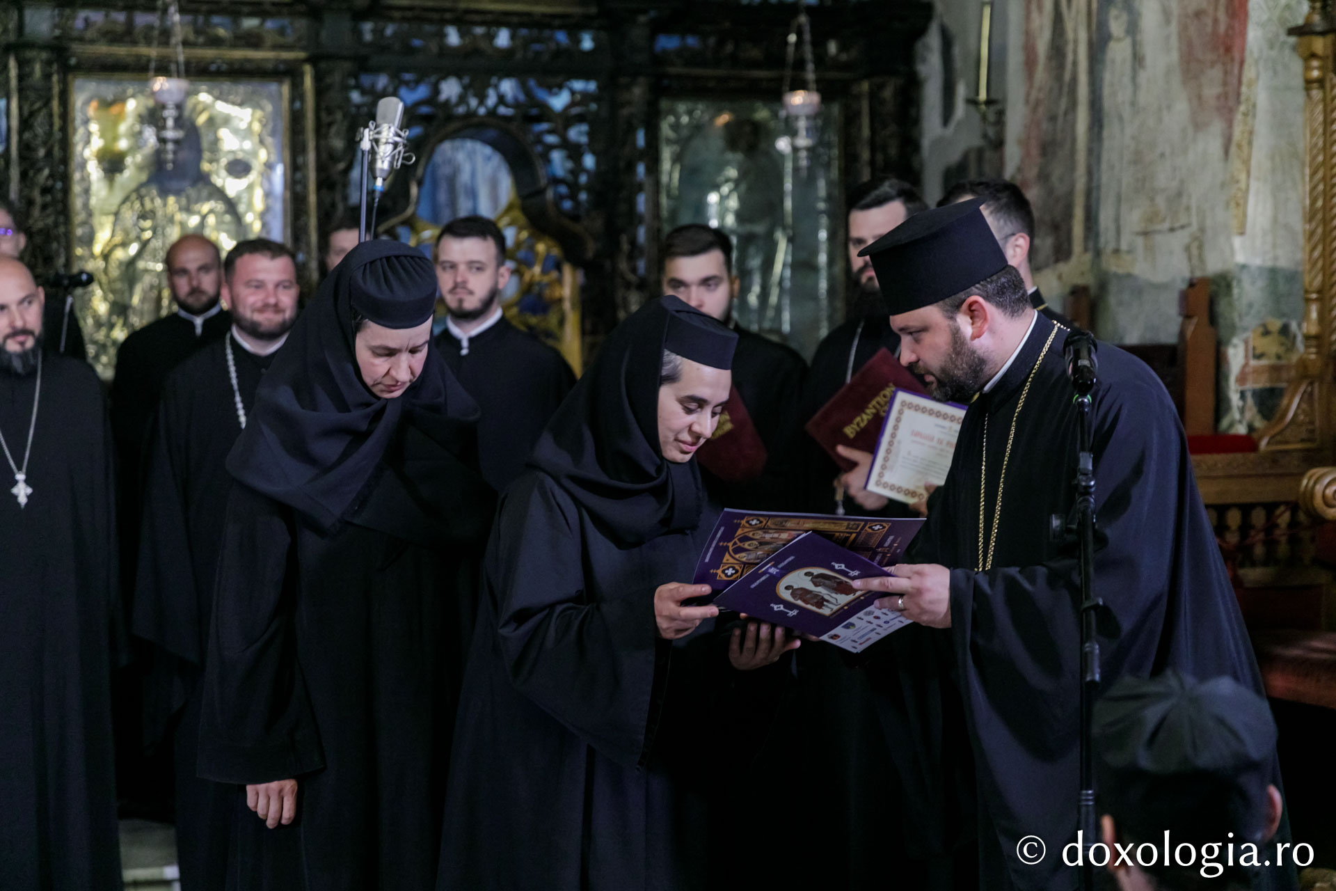 Cântări vechi de veacuri, interpretate în cadrul unui concert de muzică psaltică închinat Sfântului Ioan cel Nou #HramSuceava2022