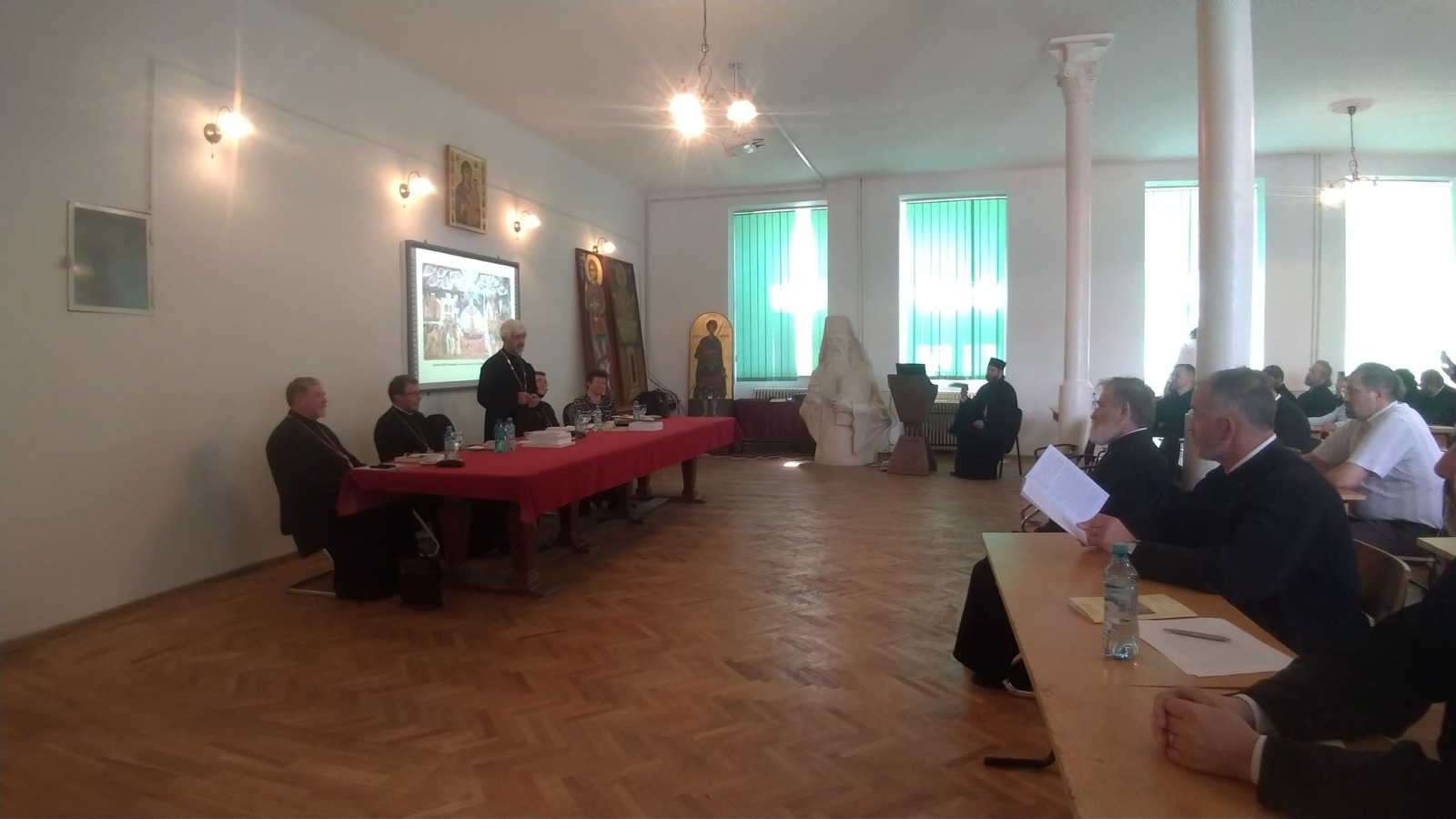 Părintele Arsenie Hanganu, Starețul Mănăstirii Cetățuia, doctor în teologie