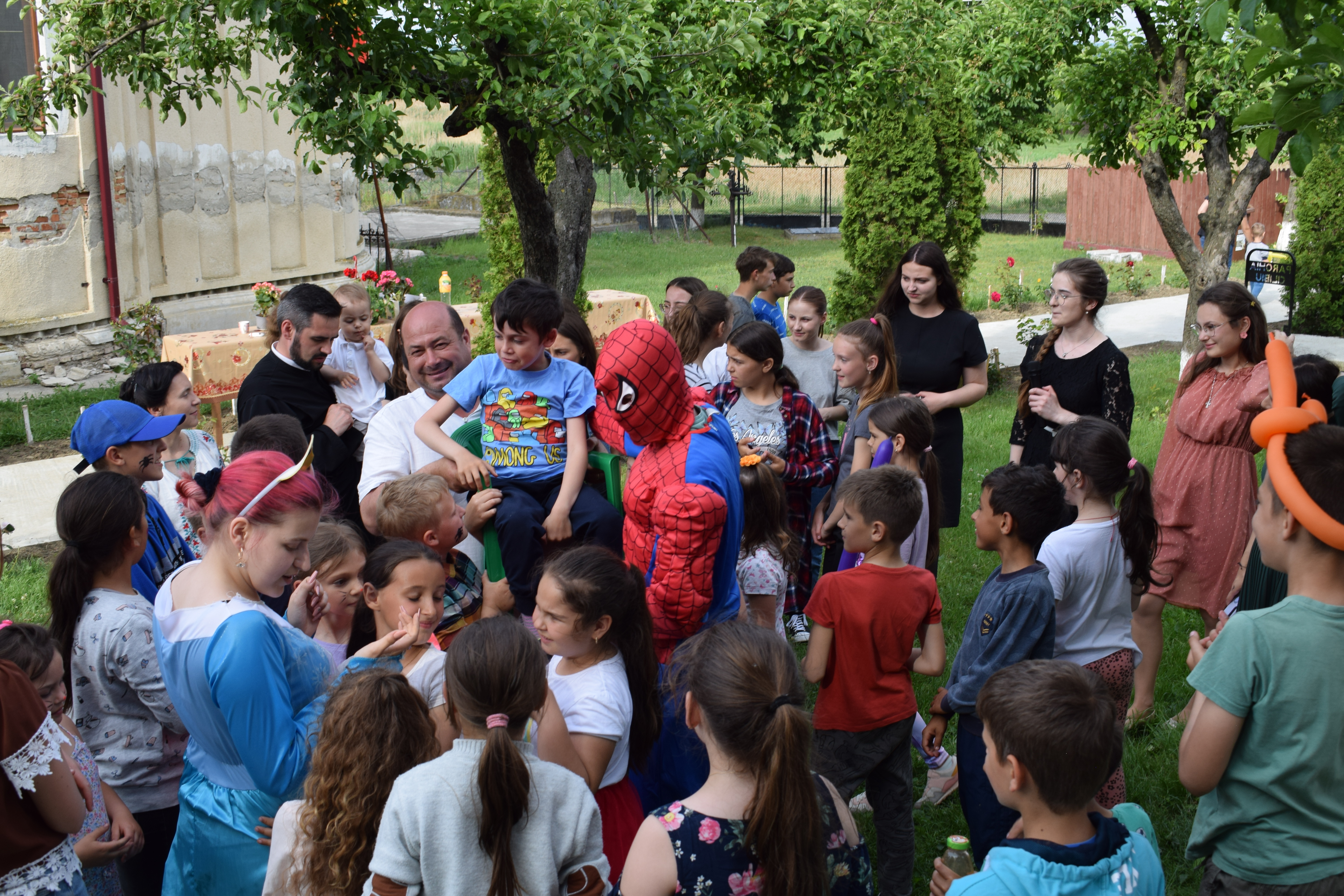 Să dăm aripi copilăriei prin joacă, joc și bucurie!