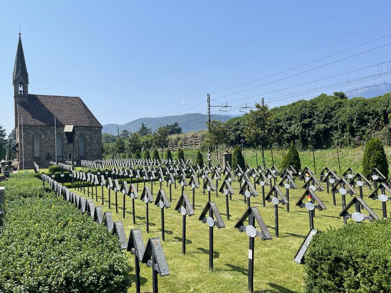 Bolzano, Italia: A fost inaugurat monumentul eroilor căzuți în Primul Război Mondial