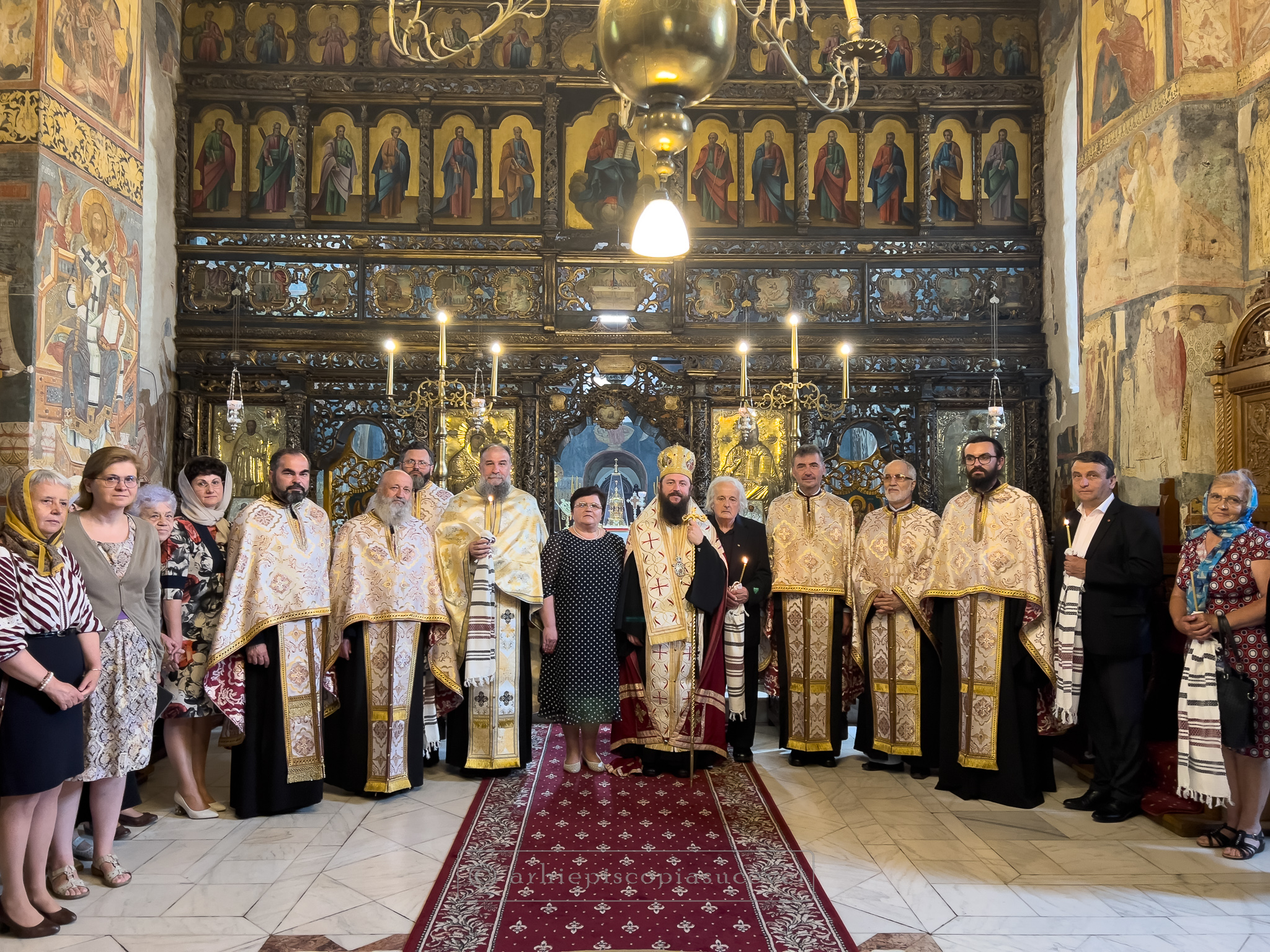 S-a încheiat a IX-a ediție a Simpozionului Național „Valori perene în creația Mitropolitului Bartolomeu Anania”