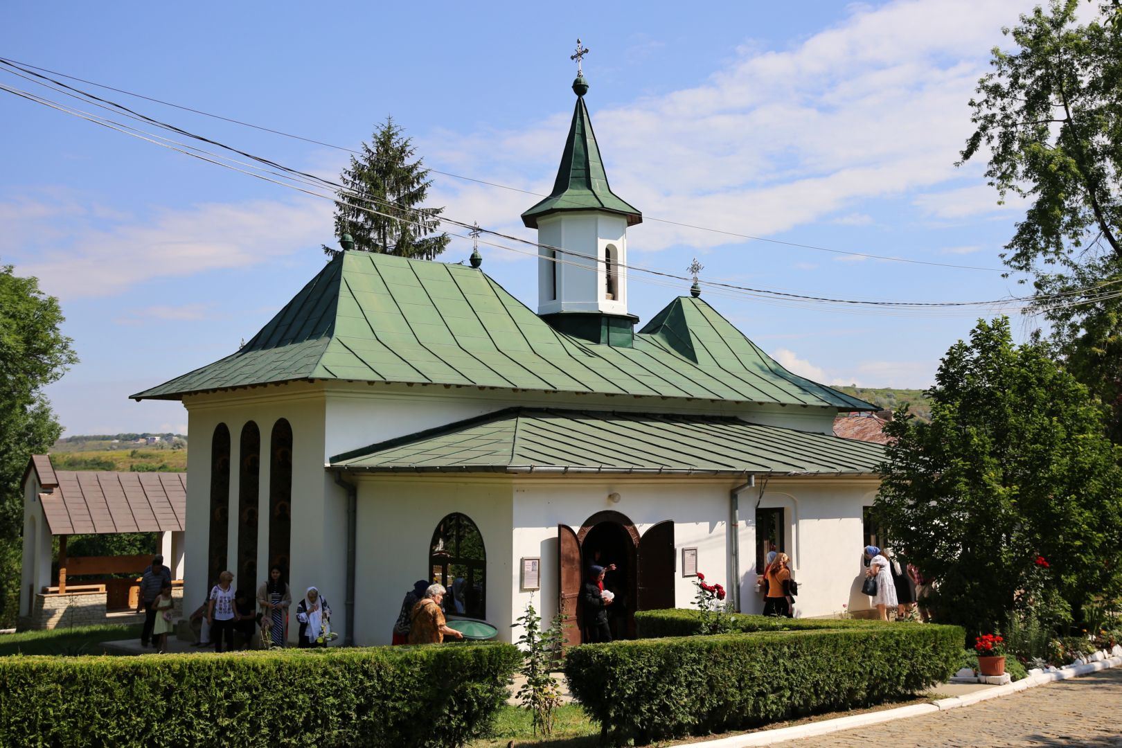 Sfinții români, cinstiți de ieșeni la hramul Mănăstirii Bucium