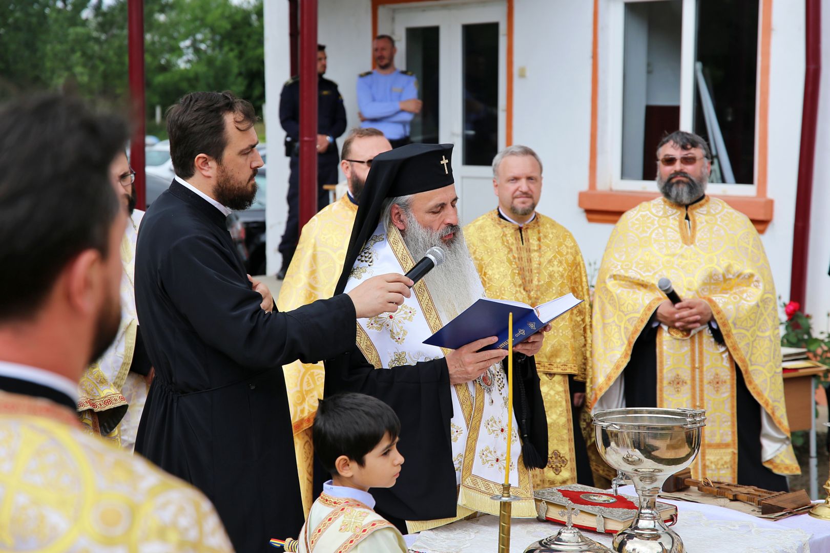 foto: Flavius Popa La Penitenciarul Botoșani s-a sfințit o troiță ridicată în memoria mărturisitorilor din temnițele comuniste