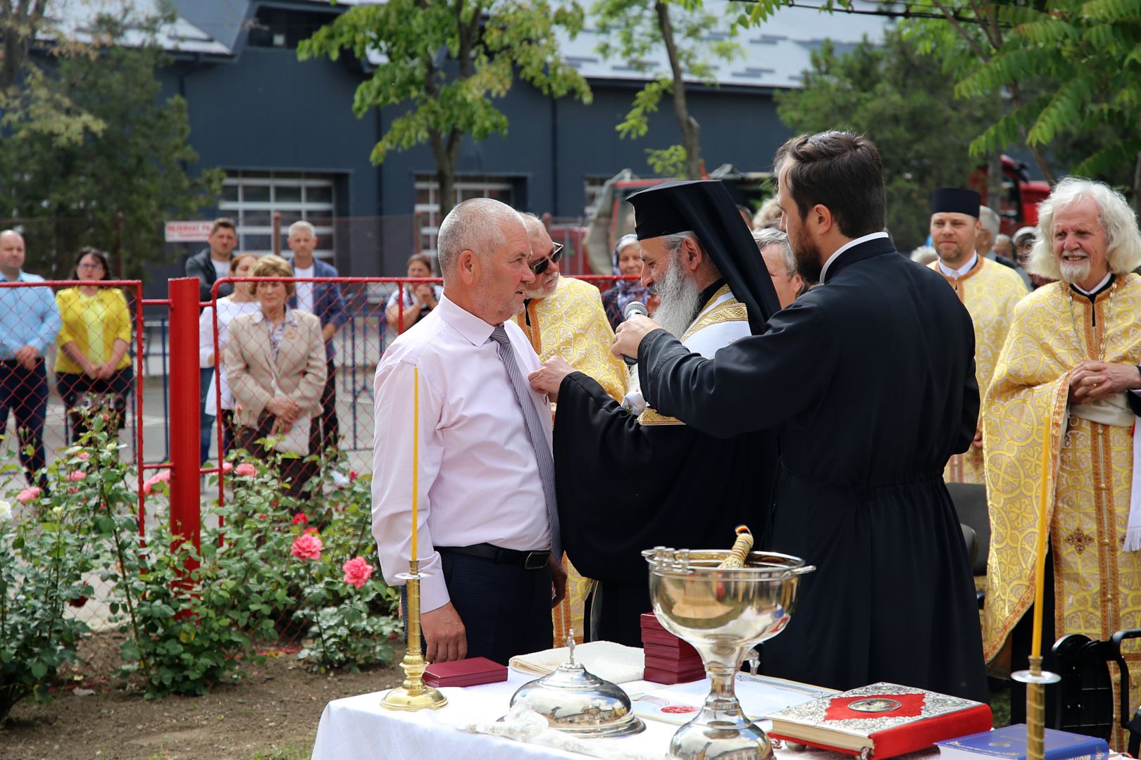 foto: Flavius Popa La Penitenciarul Botoșani s-a sfințit o troiță ridicată în memoria mărturisitorilor din temnițele comuniste