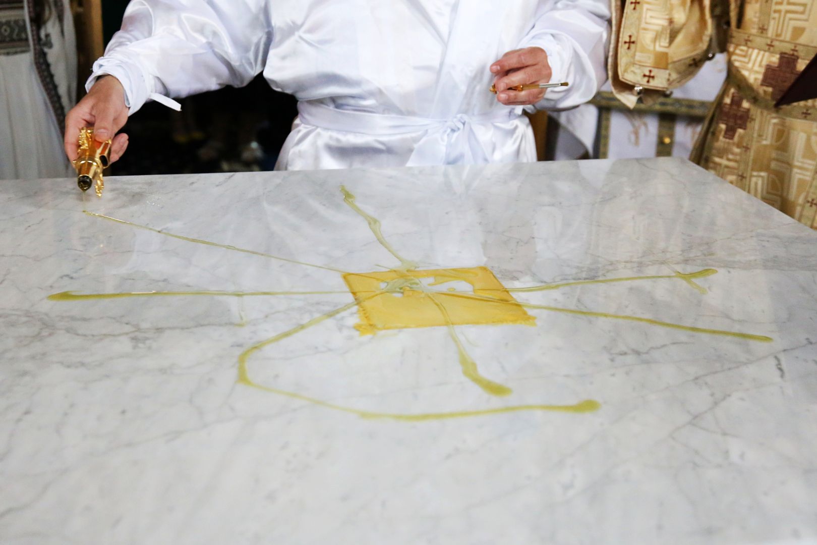 Un locaș închinat Sfintei Parascheva și Sfinților Arhangheli a fost târnosit de Mitropolitul Moldovei și Bucovinei